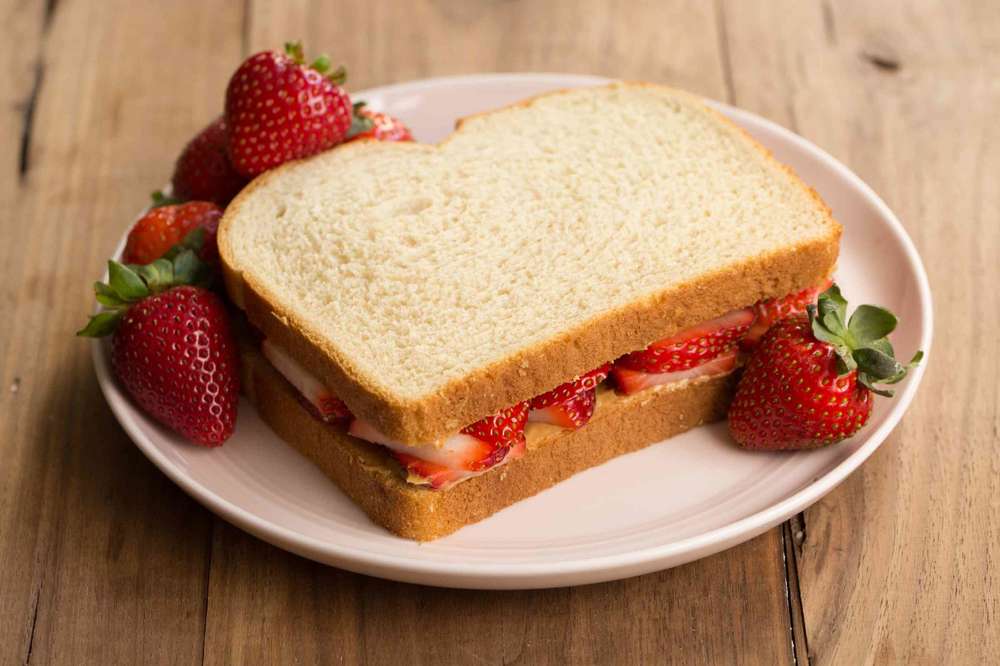 11 Ridiculous Ways To Eat Peanut Butter And Jelly Thrillist