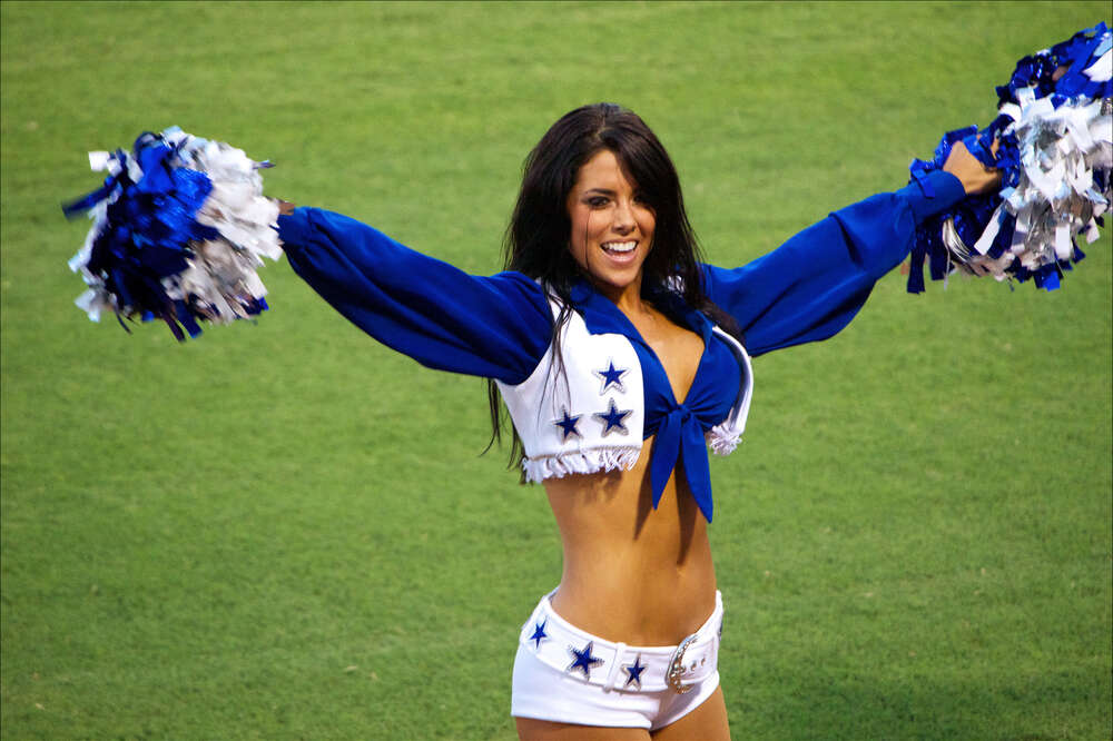 Rubies - Deluxe Dallas Cowboys Cheerleader Costume