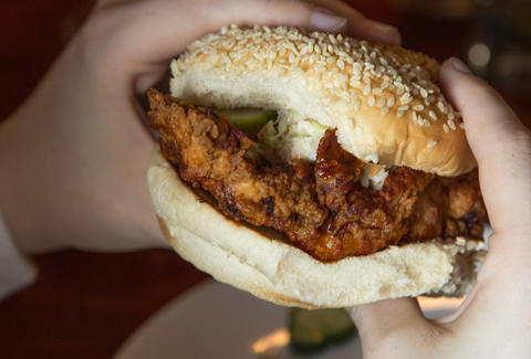 The Best Fried Chicken Sandwiches In America Thrillist