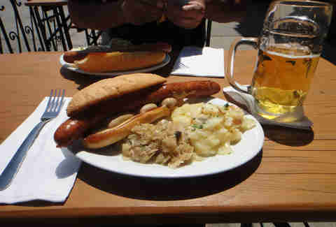 The 10 Best Sausages in Milwaukee - Thrillist