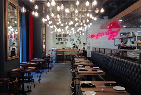 detroit restaurants eat bars drink restaurant thrillist places michigan nicole