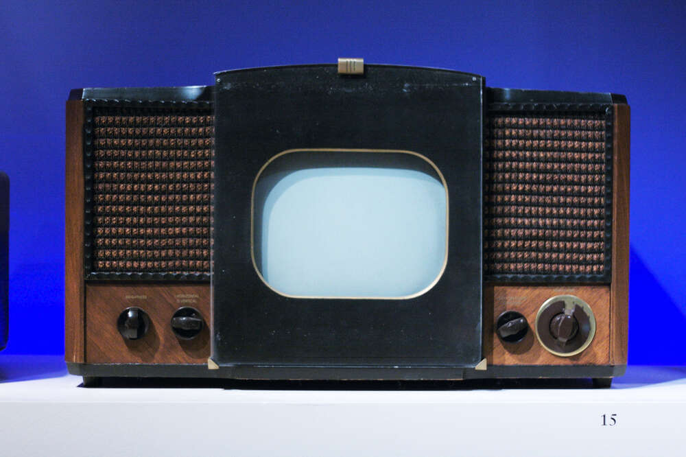 first television invented