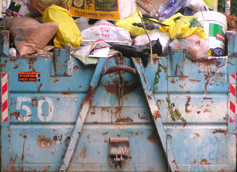 How to Go Dumpster Diving in Chicago Thrillist