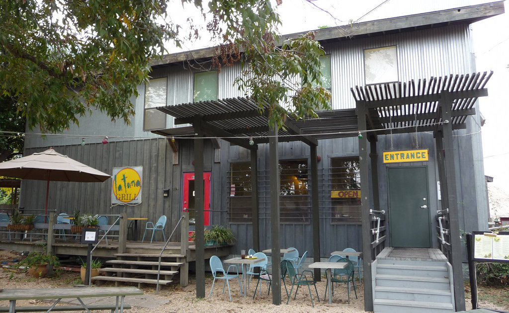 La Tuna Grill and Icehouse A San Antonio, TX Bar.