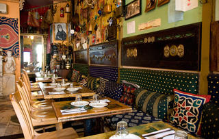 Queens Comfort A New York Ny Restaurant