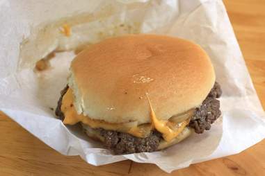 The Best Burgers In Wisconsin Thrillist