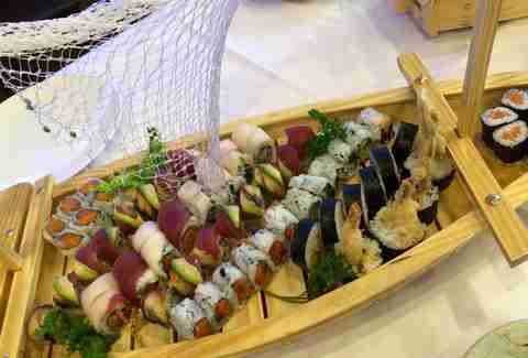All You Can Eat Sushi Restaurants in Chicago - Thrillist
