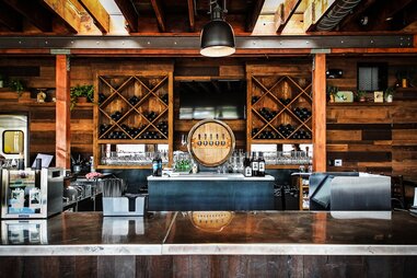 Solterra Winery & Kitchen, Leucadia bars