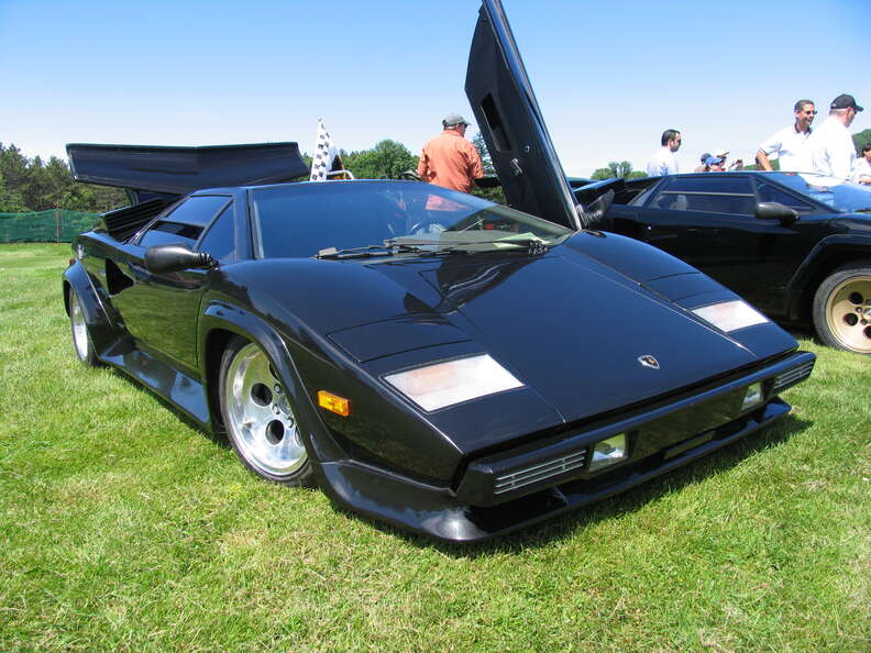 12 Supercars That Are Slower Than a Ford Focus - Thrillist