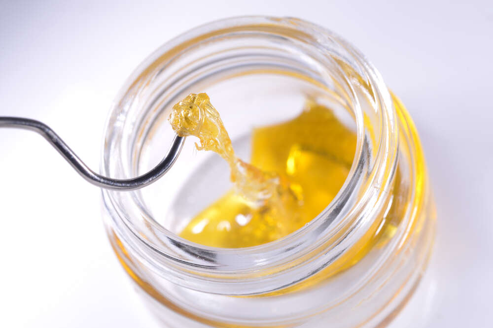 What is Dabbing? A Beginner's Guide to Weed Concentrates - Thrillist