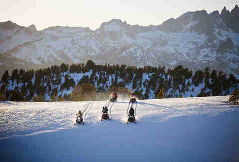 mammoth lakes things winter ski resort mountain resorts awesome right diego san thrillist luxury guide