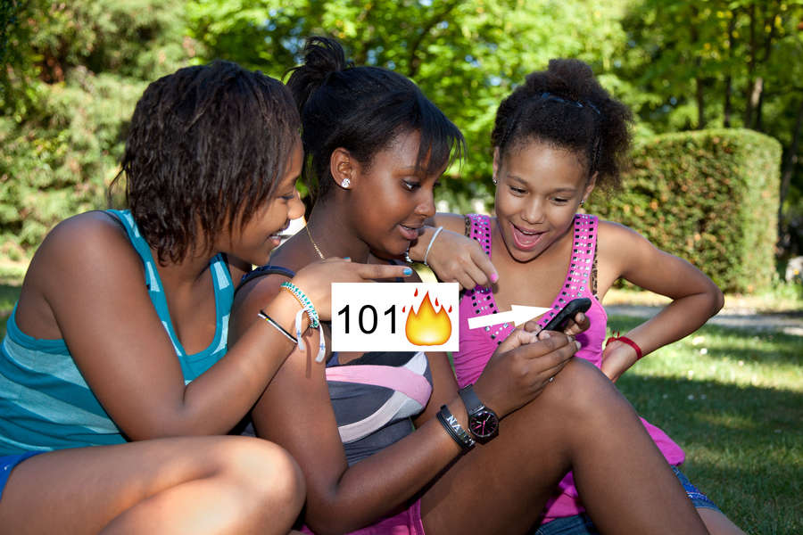 What Is a Snapstreak What the Fire Emoji on Snapchat Means Thrillist