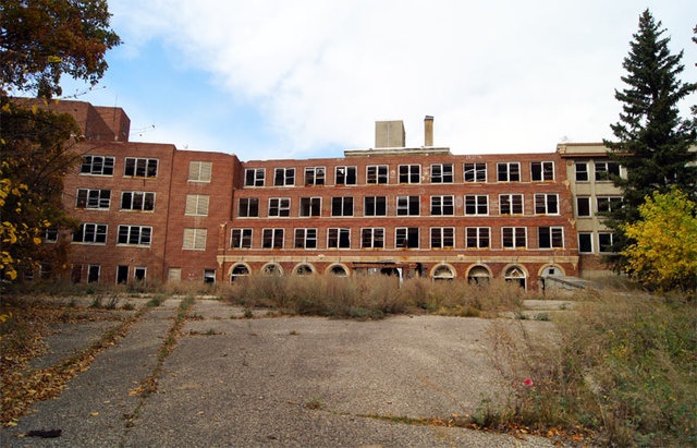 The 28 Most Insane Abandoned Places in the Midwest