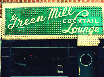 Sit Al Capone S Booth In This Famous Jazz Club Secret Chicago