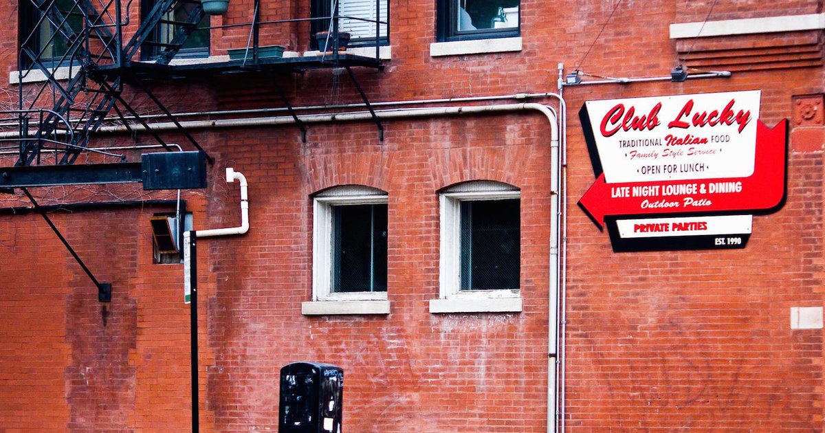 Club Lucky A Chicago, IL Bar.