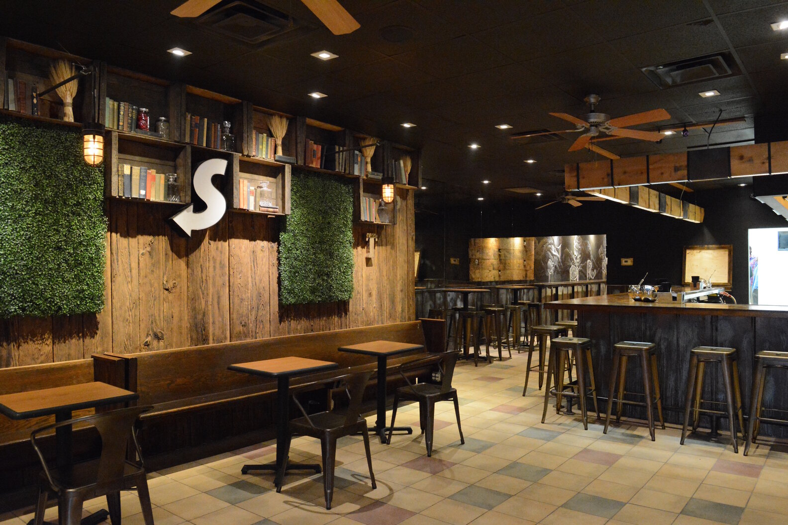 DC Bars That Are Open on Christmas Day Thrillist