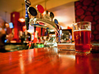 Apple Inn: A Bar in Pittsburgh, PA - Thrillist