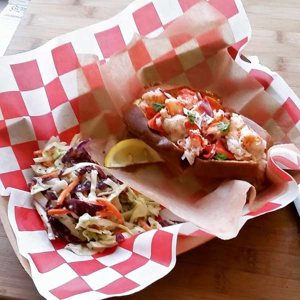 The Immortal Lobster A Restaurant in Charleston, SC Thrillist