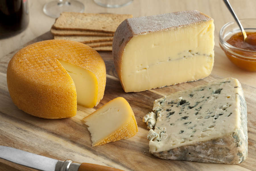 Lactose Intolerance Diet The Best Cheeses To Eat If You Re Lactose   Scale;