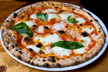 Best Pizza In Brooklyn Must Try Pizza Places In Brooklyn Thrillist