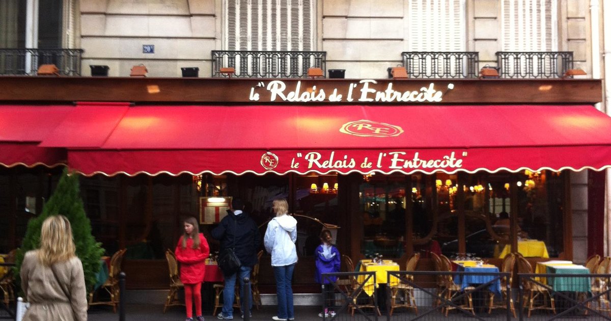 Le Relais de l'Entrecôte: A Paris, France Restaurant.
