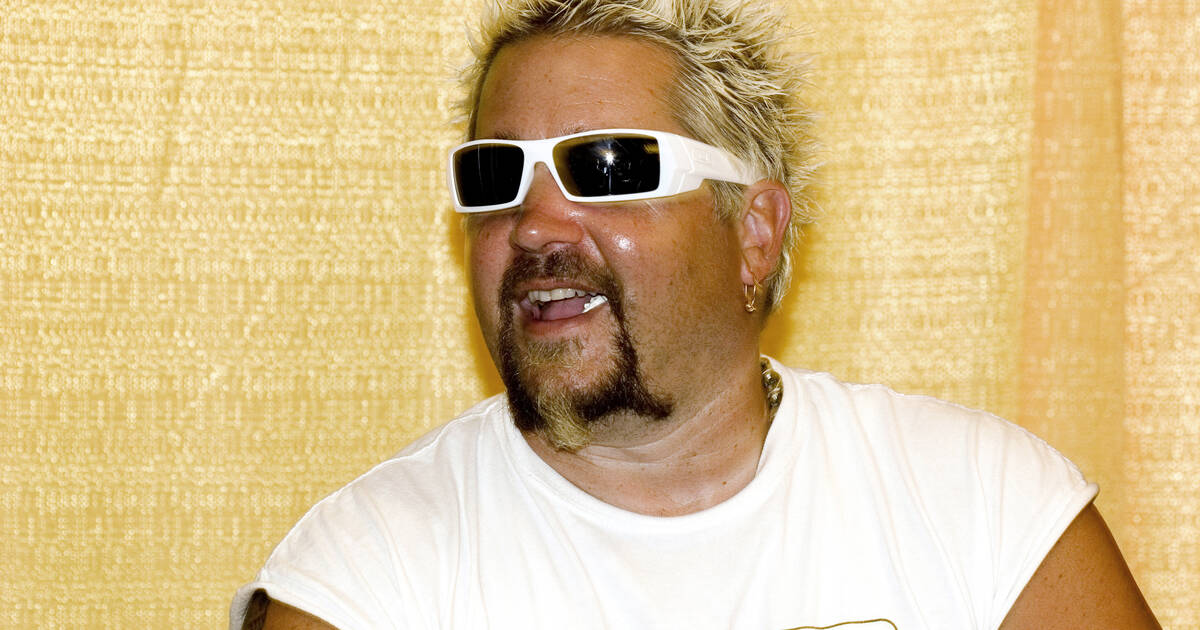 Guy Fieri brings Flavortown to the Super Bowl at the Players Tailgate