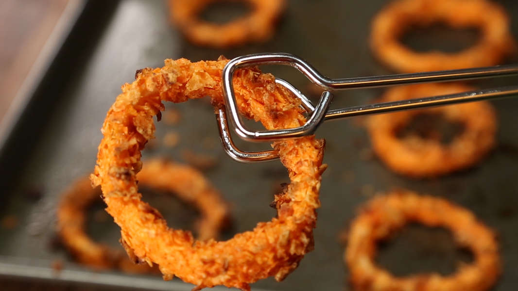 Baked Doritos Onion Rings - Thrillist