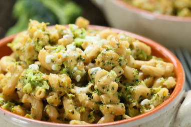 Broccoli mac and cheese