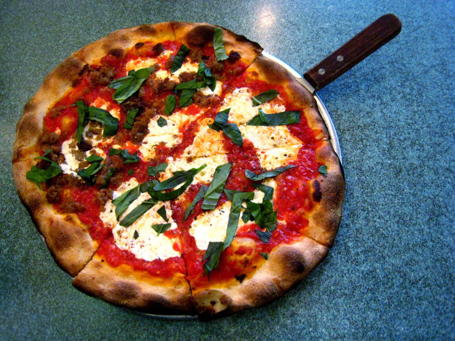 The Best Pizza in 52 Different NYC Neighborhoods - Thrillist