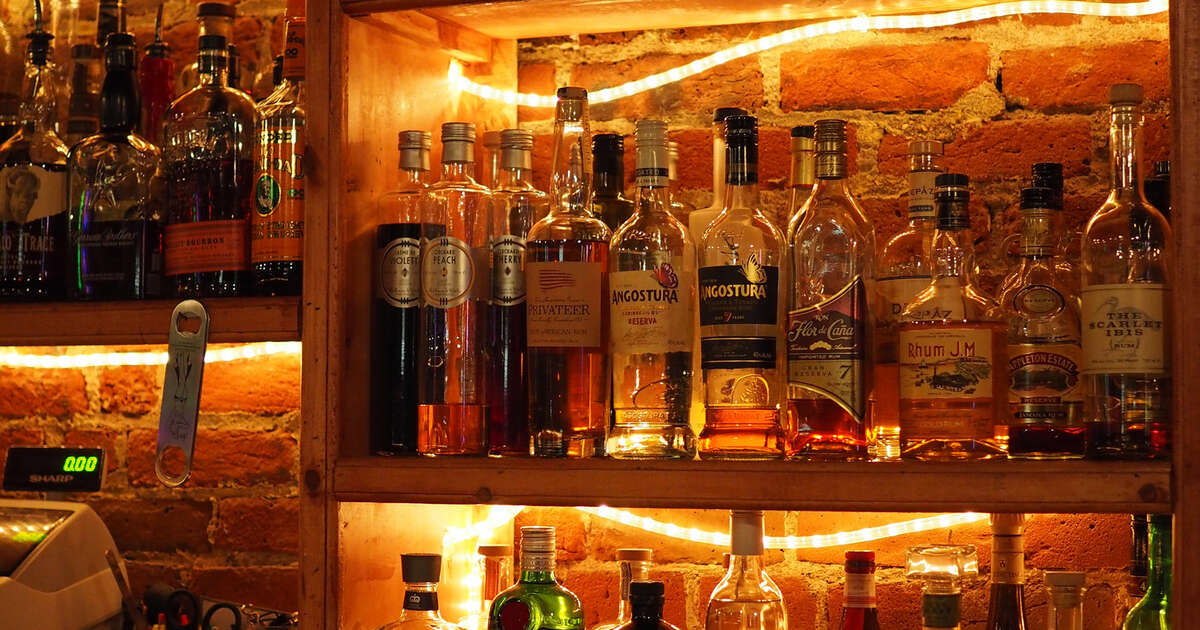 The Best Dive Bars in Denver Neighborhood Guide to Dive Bars Thrillist