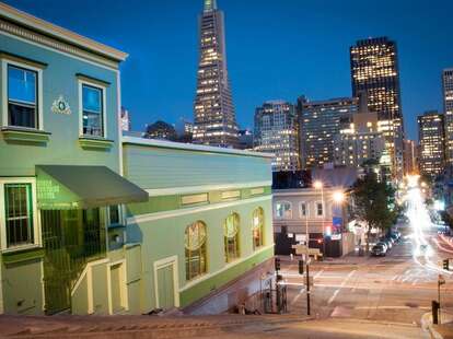 Green Tortoise Hostel San Francisco exterior road night thrillist