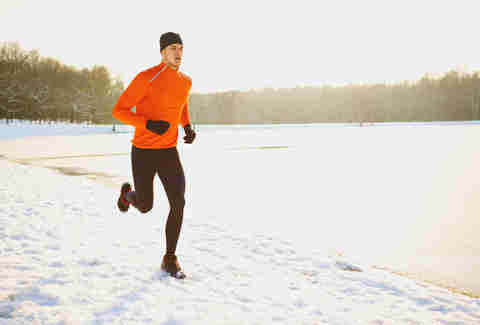 Workout Tips and Hacks for Cold Weather - Thrillist