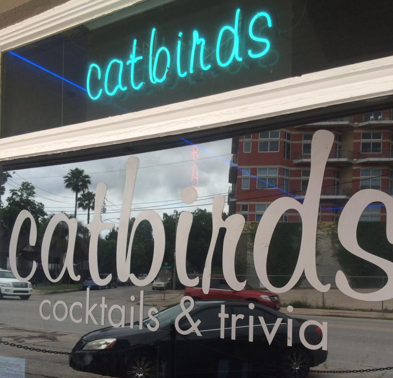 Best Dive Bars Houston Thrillist