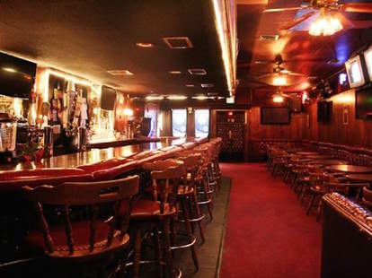 Foxfire Room A North Hollywood Ca Bar Thrillist
