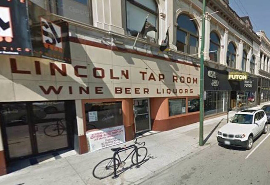 Lincoln Tap Room: A Bar in Chicago, IL