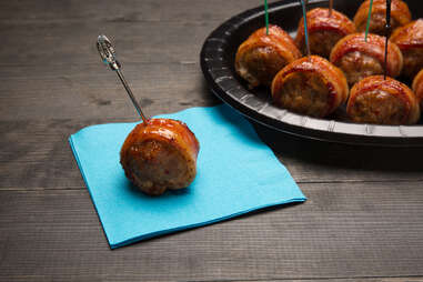 Carolina Barnecue Meatballs -- Thrillist Recipes