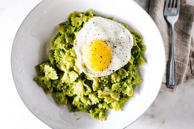 Avocado pasta