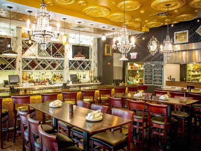 Enolo Wine Cafe, Wine Bar, wine, bar