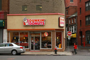 dunkin' donuts storefront