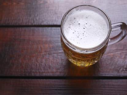 a mug of beer burwood tap chicago