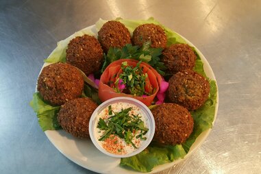 Al-Ameer falafel