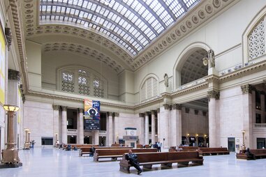 Interior of Union Station in Chicago, benches