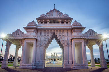 BAPS Shri Swaminarayan Mandir Hindu temple is Stafford, Houston, Texas