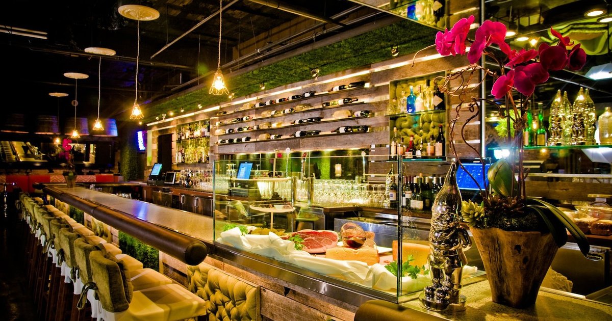 The 10 Best Wine Bars in San Diego Thrillist