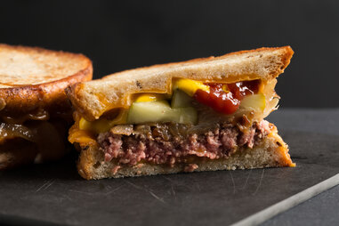 Cheeseburger patty melt
