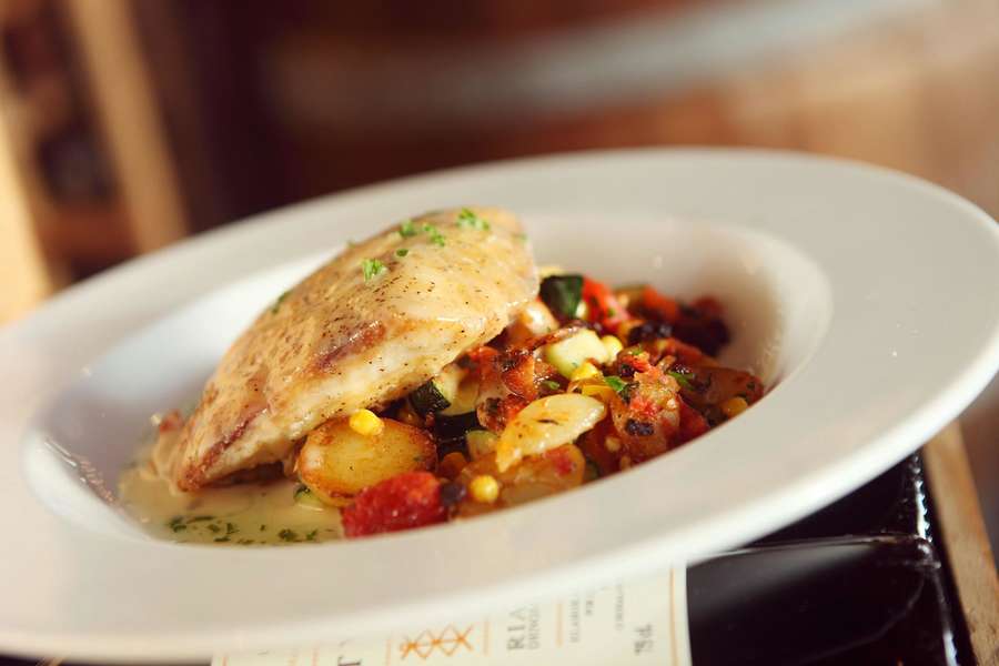 The 3rd Corner A Bar in Encinitas, CA Thrillist