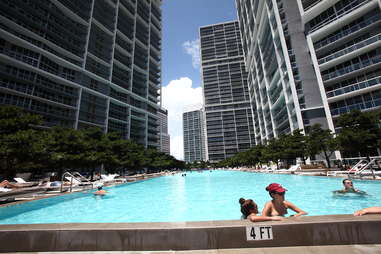 Icon Brickell Miami Pool