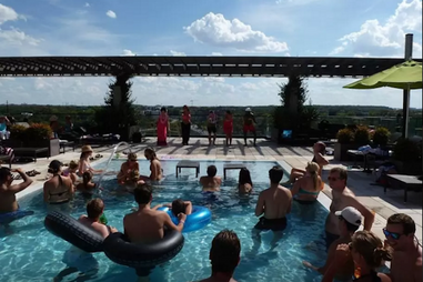 austin pool house airbnb