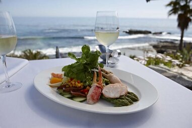 Las Brisas Restaurant OC Boozy Brunch