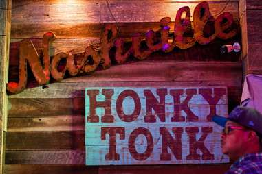 Nashville Honky Tonk